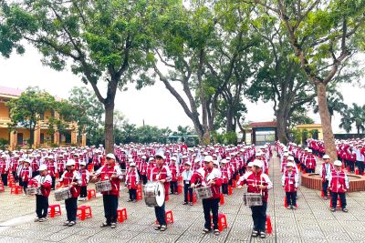 SINH HOẠT DƯỚI CỜ CHỦ ĐỀ: ‘TRI ÂN THẦY CÔ’