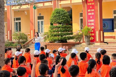 GIAO LƯU TIẾNG ANH SÔI NỔI – BỔ ÍCH